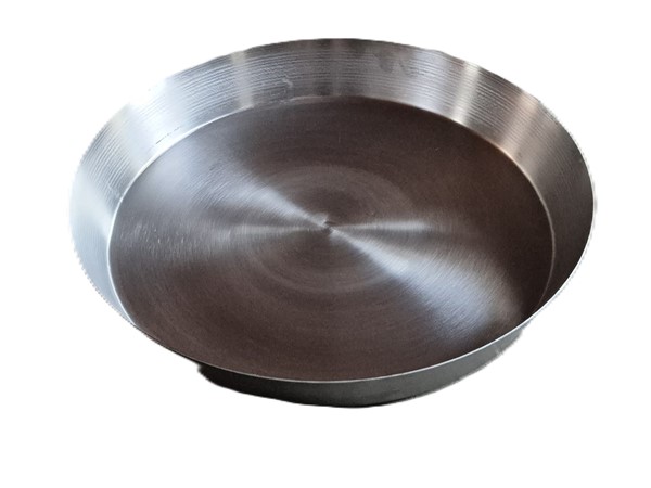 INOX tepsija za pečenje sača promjera 550 × 62 mm.