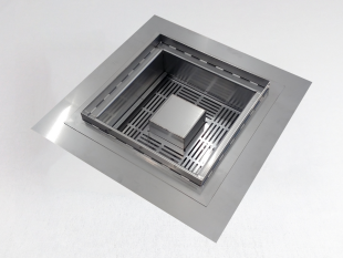 Inox talni sifon Z REŠETKO, dimenzij 300mm x 300mm x 176mm Ø50mm vertikalno POVOZEN PROTIZDRSEN s PRIROBNICO za HIDROIZOLACIJO