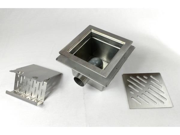 Talni sifon komplet s čelno ploščo debeline 5mm s PERFORIRANIM VZORCEM (AVTOPOVOZNO) in prirobnico za hidroizolacijo 300x300x181mm INOX Ø75mm horizontalno